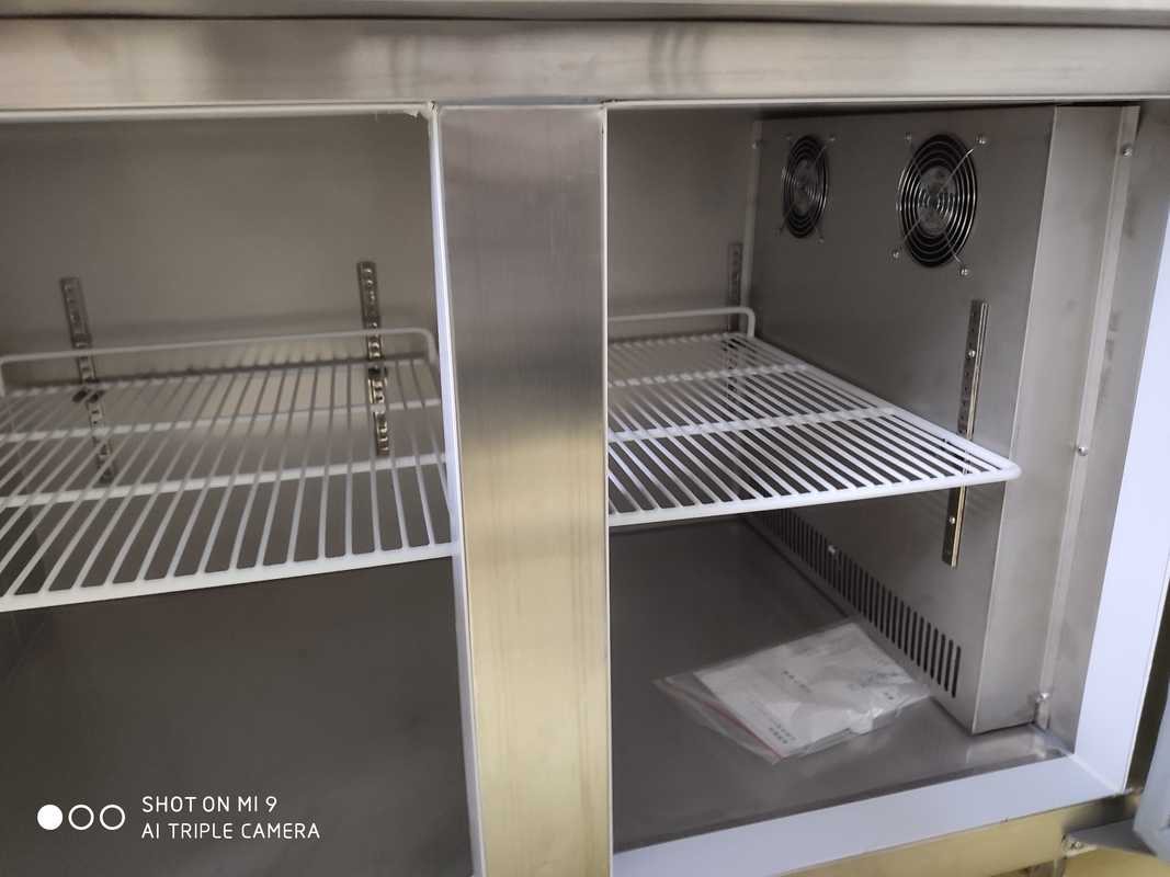 50-60Hz Commercial Pizza Prep Tables , Multiscene Pizza Preparation Refrigerator